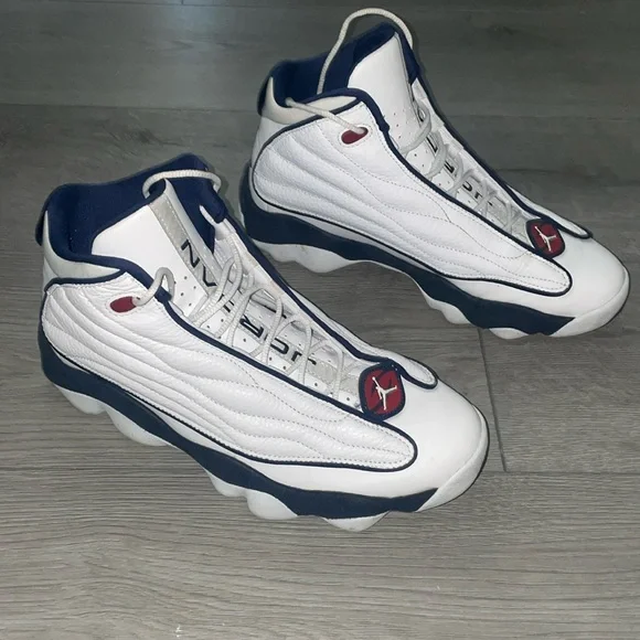 Jordan Pro Strong in White and Midnight Navy - Picture 6 of 6